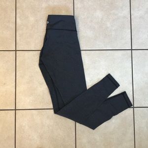 Lululemon high waisted leggings size 6